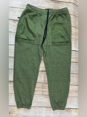 Mens Nike Tech Fleece Therma FIT Green Size Large Jogger Pants DQ5407-326